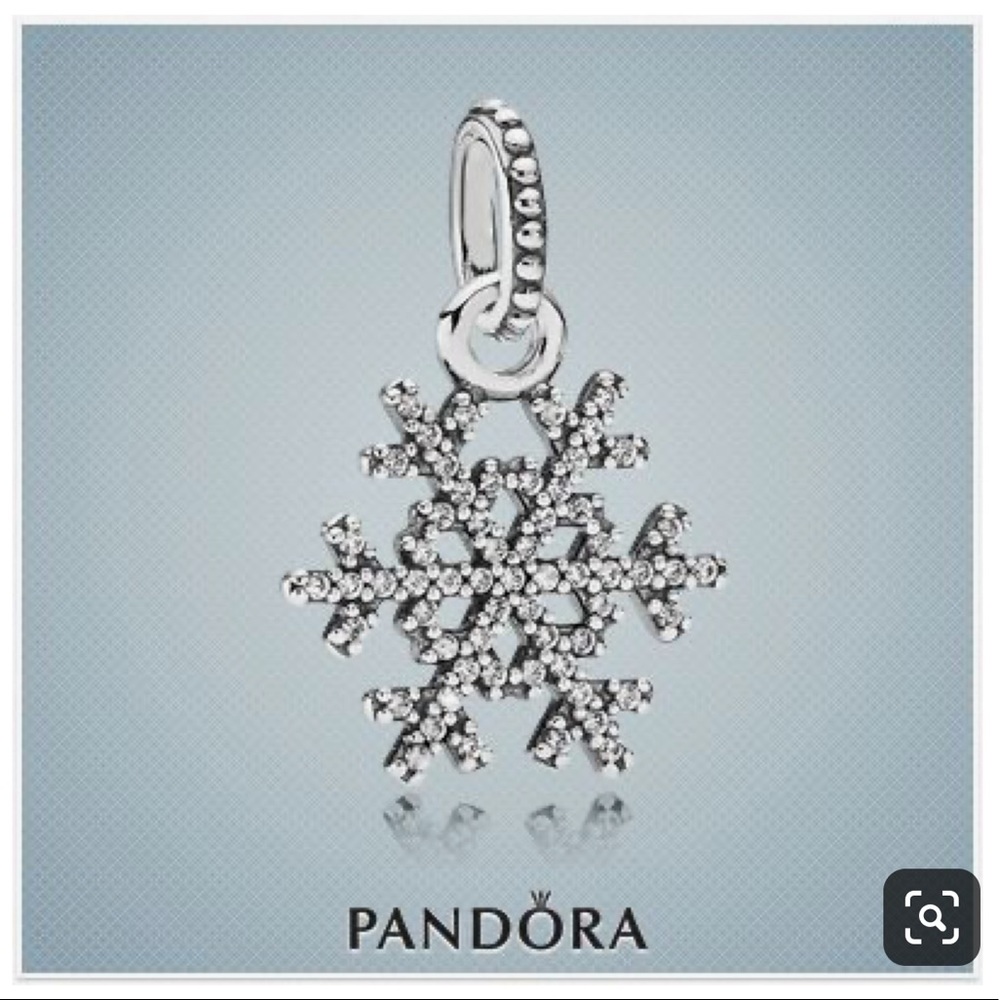 PANDORA Snowflake Silver Pendant ❄️